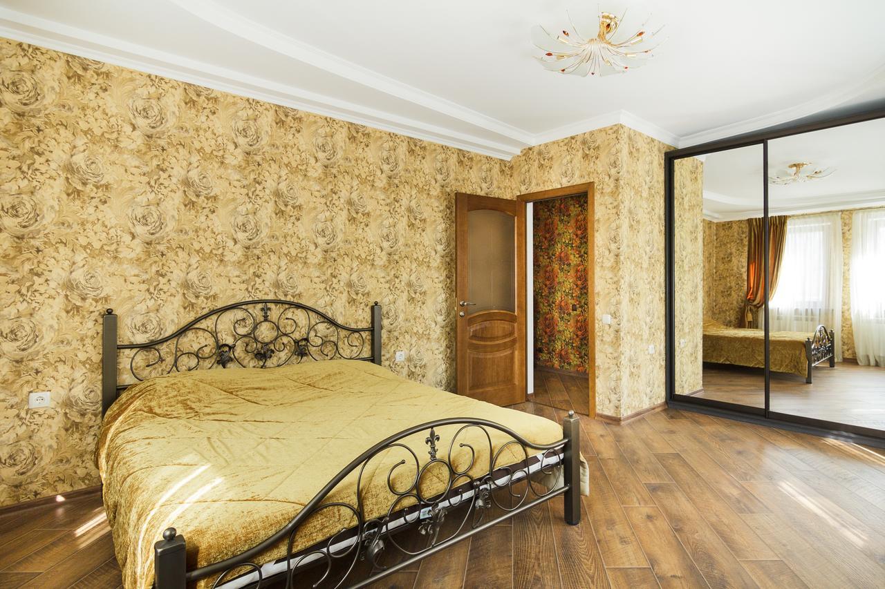 Best Apartments In Deribasovskaya Odesa Exterior photo